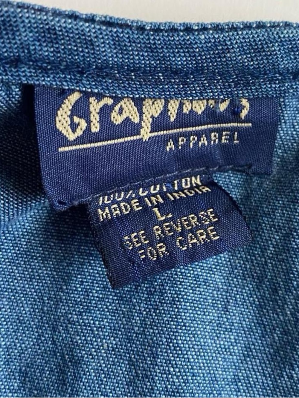 Vintage blue denim embroidered floral vest - Picture 5 of 9